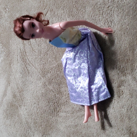 Princess Doll Belle - Picture 3 of 7